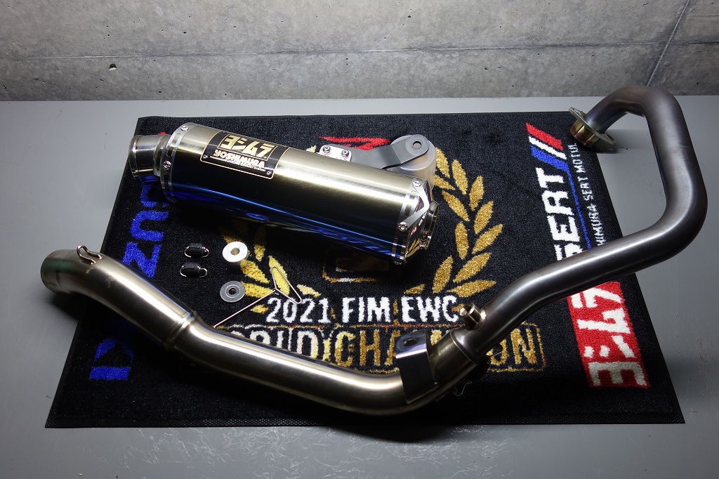 GIXXER250　GIXXER SF 250   yoshimura　ヨシムラ　機械曲 GP-MAGNUM105 サイクロン EXPORT SPEC 政府認証　STB チタンブルーカバー　110A-12A-5U80B｜パーツ・用品販売情報｜オートバイ修理・カスタム・新車中古車販売｜Bike shop MotoRide